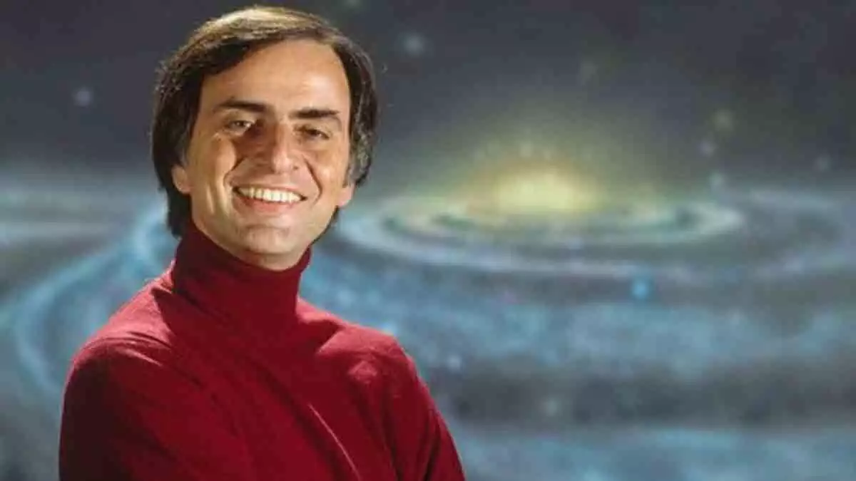 Imagen del presentador y astrónomo Carl Sagan.