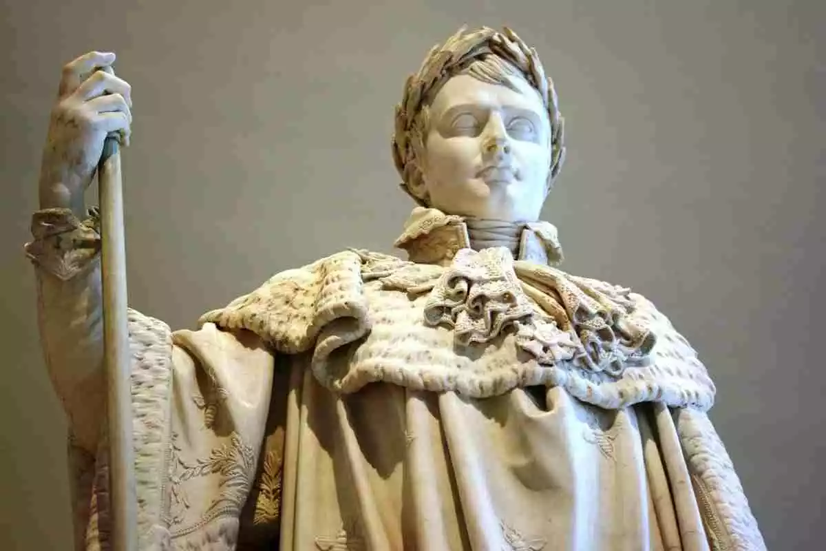 Escultura de Napoleón Bonaparte