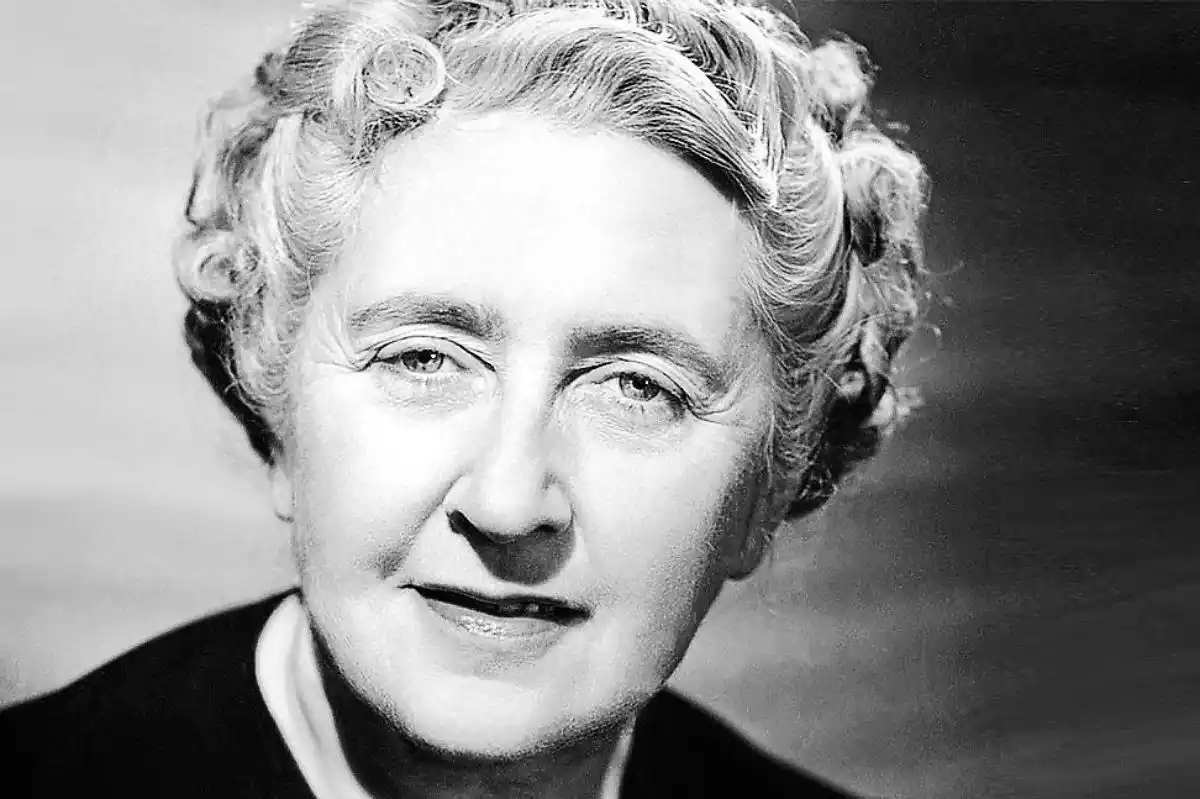 Retrato de la novelista Agatha Christie.